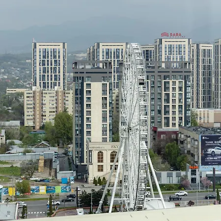 2 Комнатная С Видом На Горы, Возле Трц Мега Almaty Exterior foto